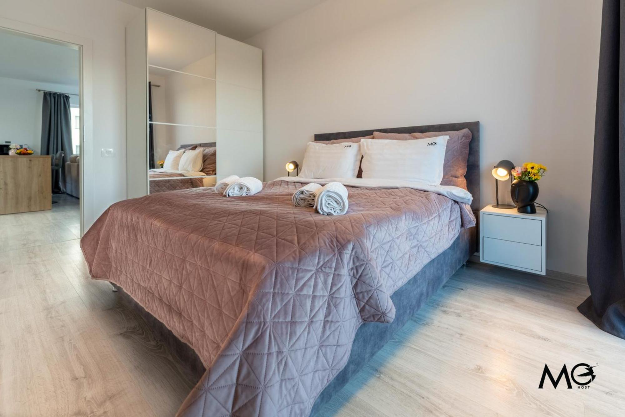 Mohost Pink - Luxurious Mountain View Retreat * בראשוב